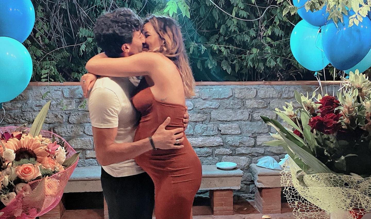 Fiocco azzurro a “Ballando con le stelle”: “E’ nato Leonardo”