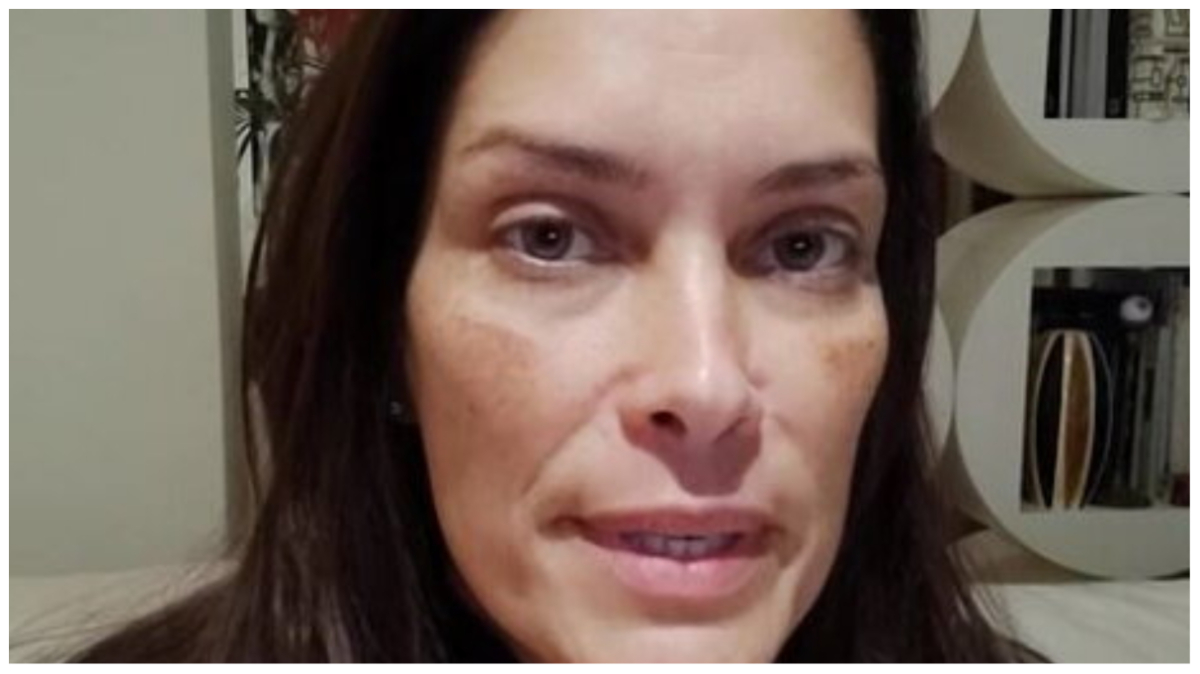 Fernanda Lessa e l’alcol: “Dopo il suicidio di un’amica ho avuto una ricaduta”