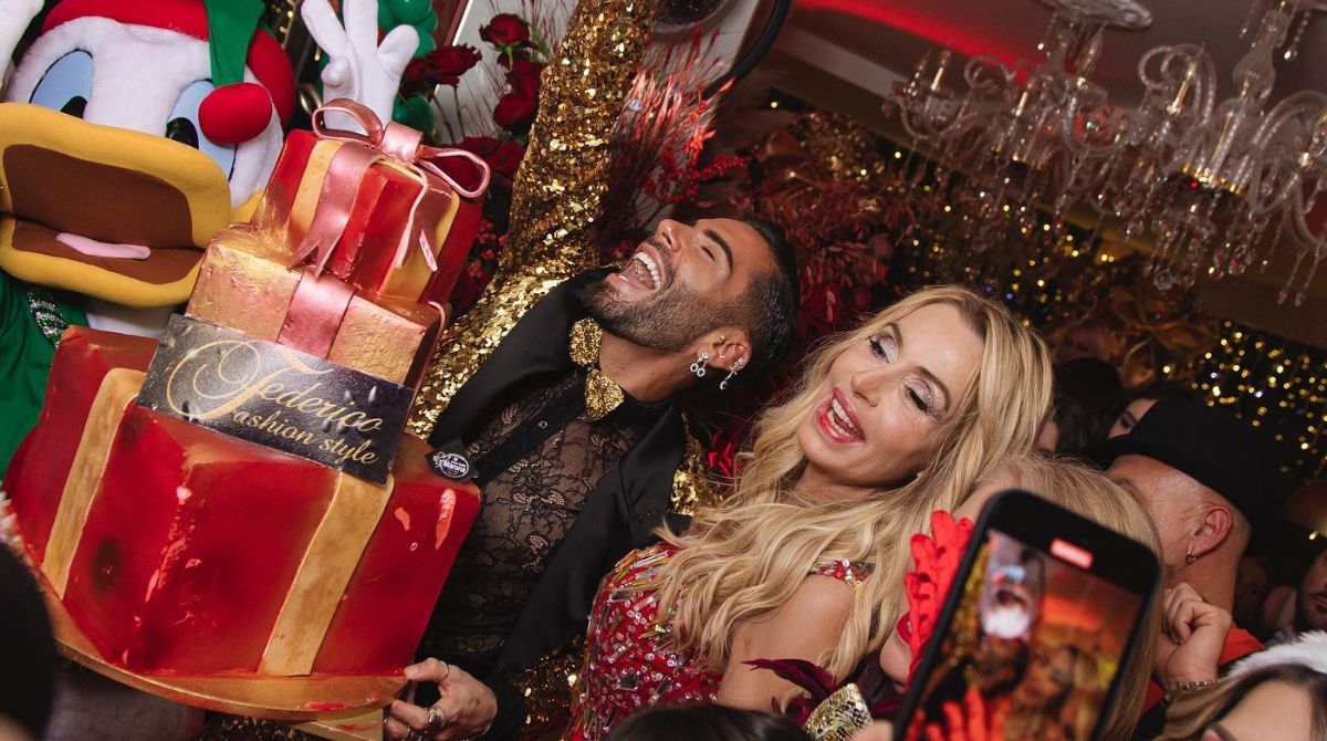 Federico Fashion Style fa festa con Valeria Marini, ma arrivano i vigili