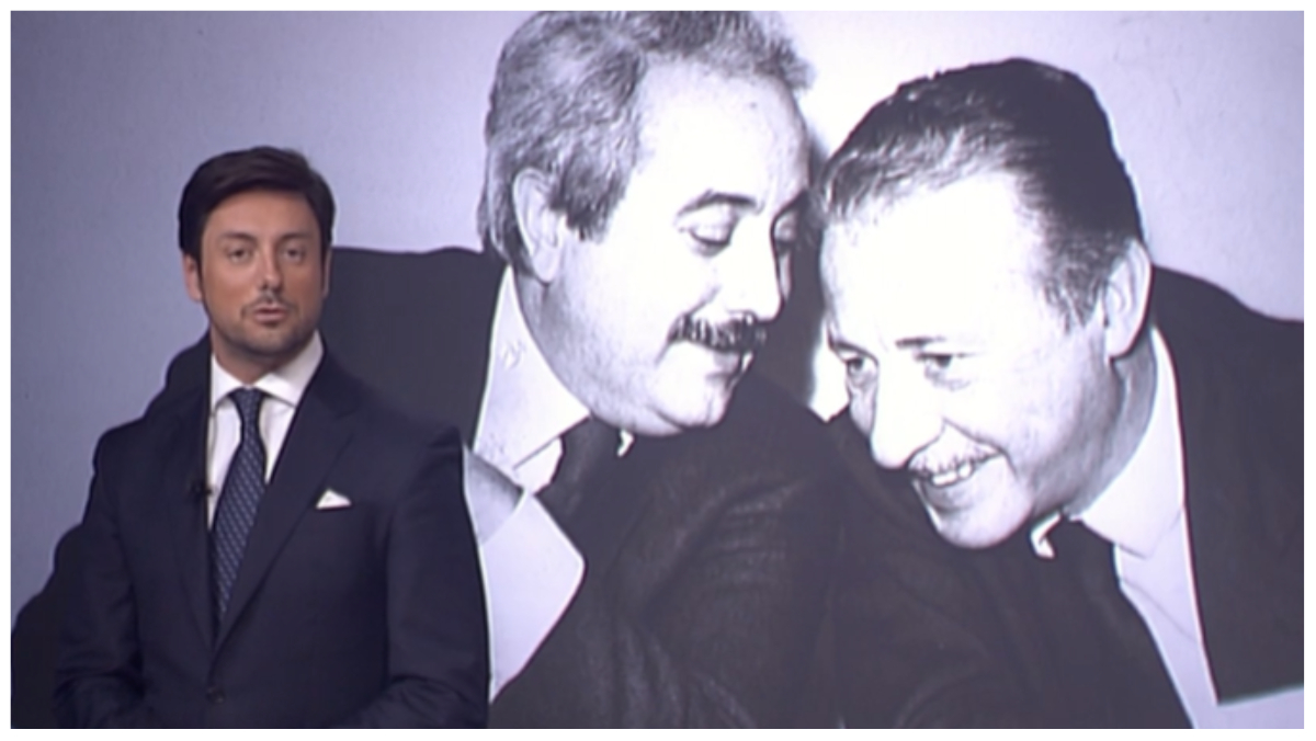 Andrea Giambruno torna in video dopo mesi e sbaglia il nome di Matteo Messina Denaro