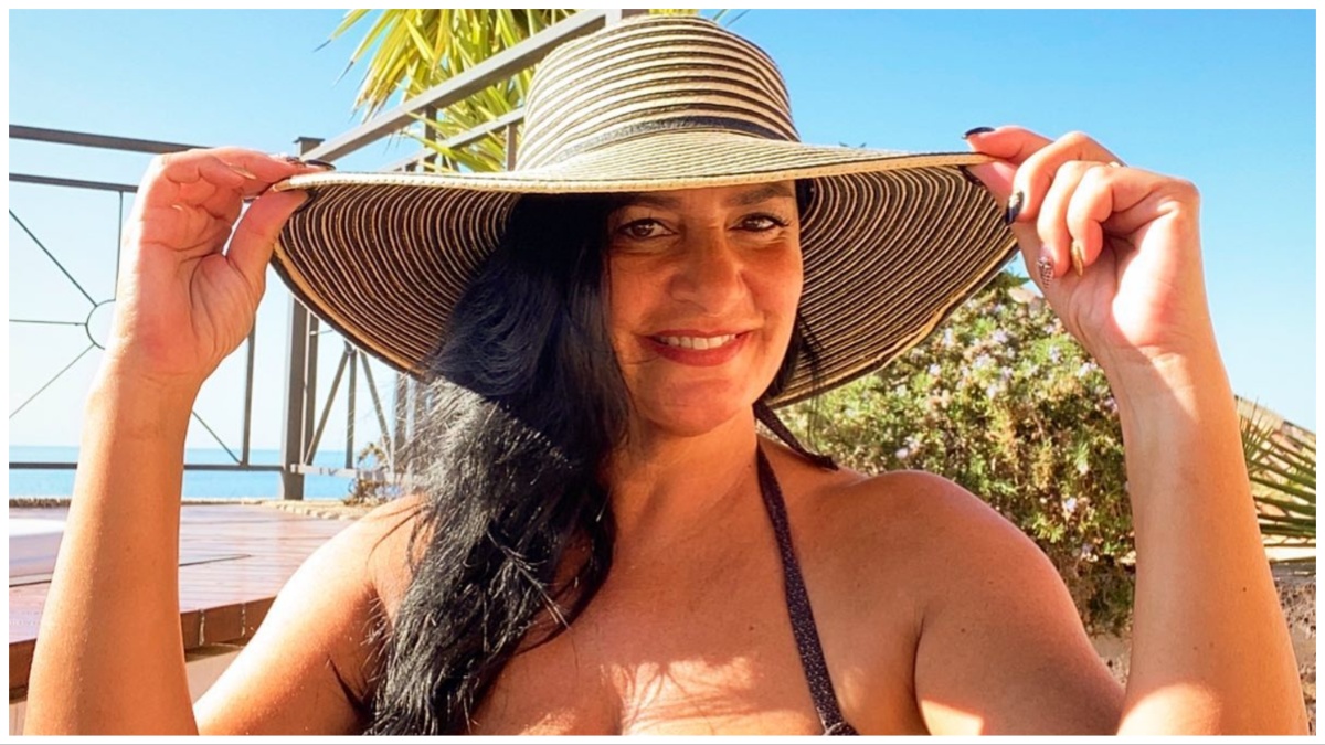 Angela Cavagna, cosa fa oggi l’ex infermiera sexy di “Striscia La Notizia”