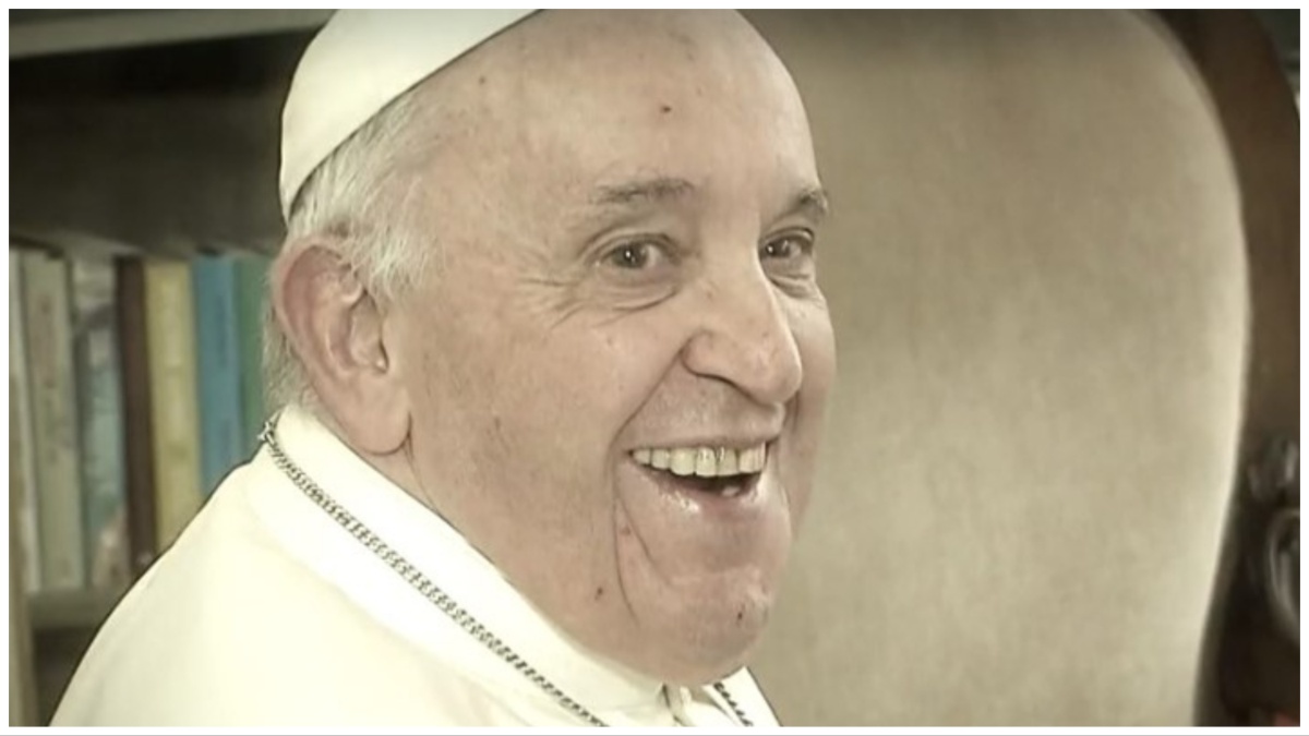 Papa Francesco: “Ho sgridato una donna che mi ha chiesto di benedire il suo cane”