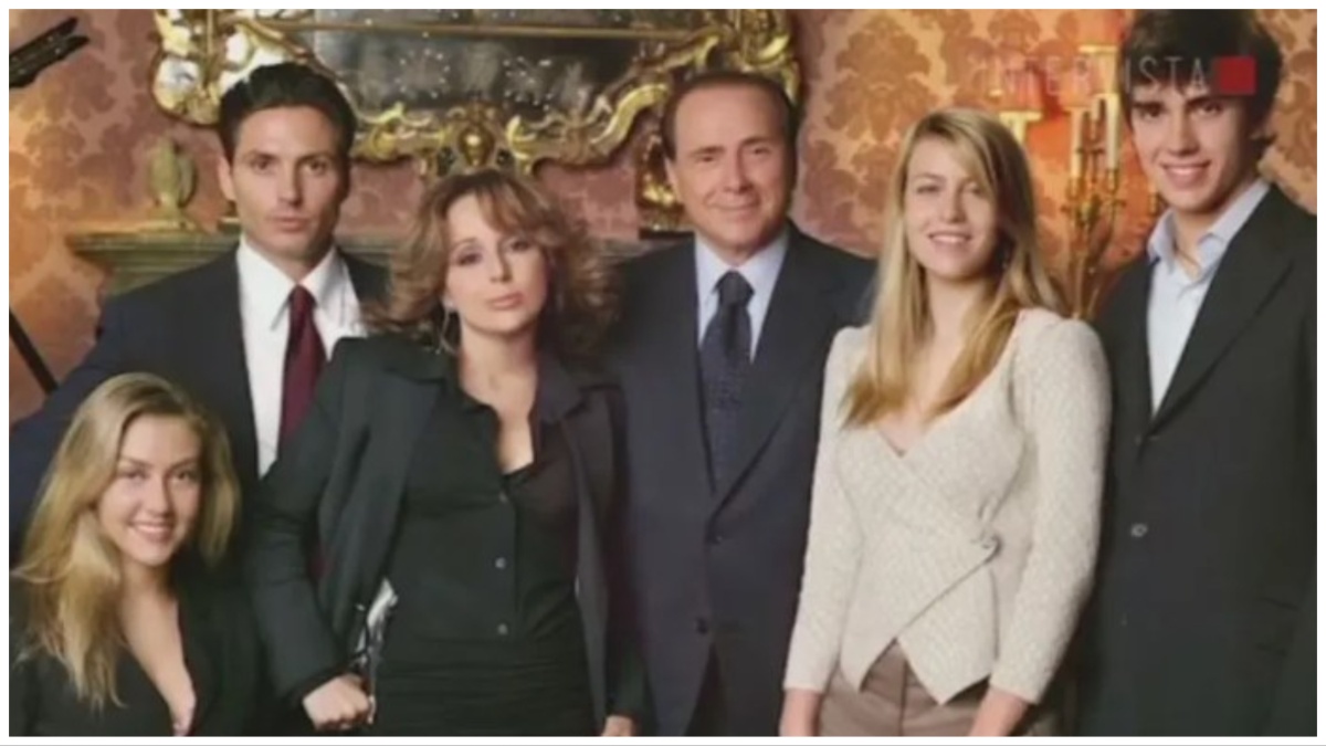 Silvio Berlusconi, vita privata, mogli, figli e nipoti: “La mia opera migliore è la famiglia”
