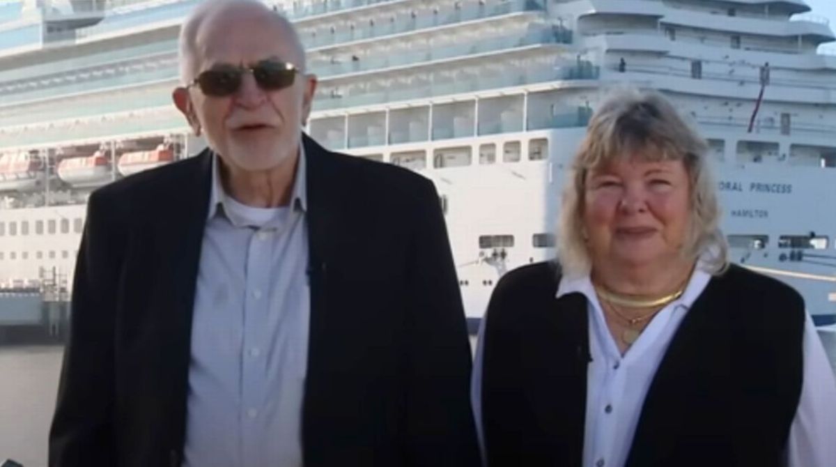 Coppia di pensionati prenota 51 crociere: “Meglio che vivere in una casa di riposo”
