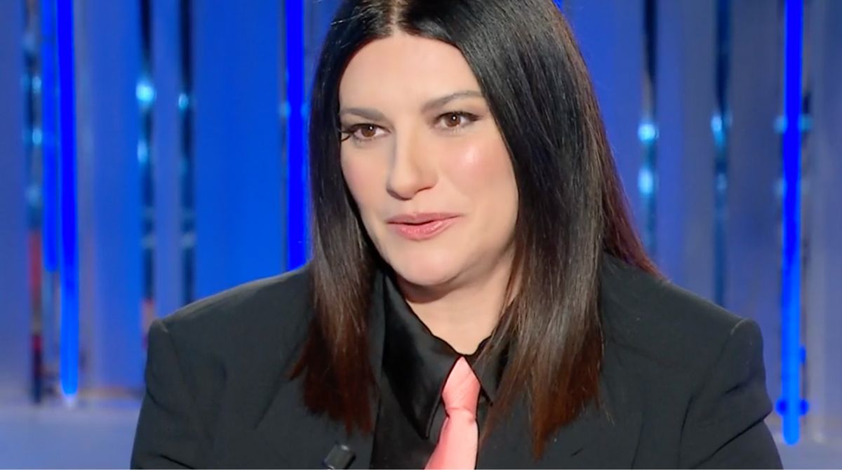 La rivelazione di Laura Pausini: “Ho un problema al cuore da quando ero bambina”