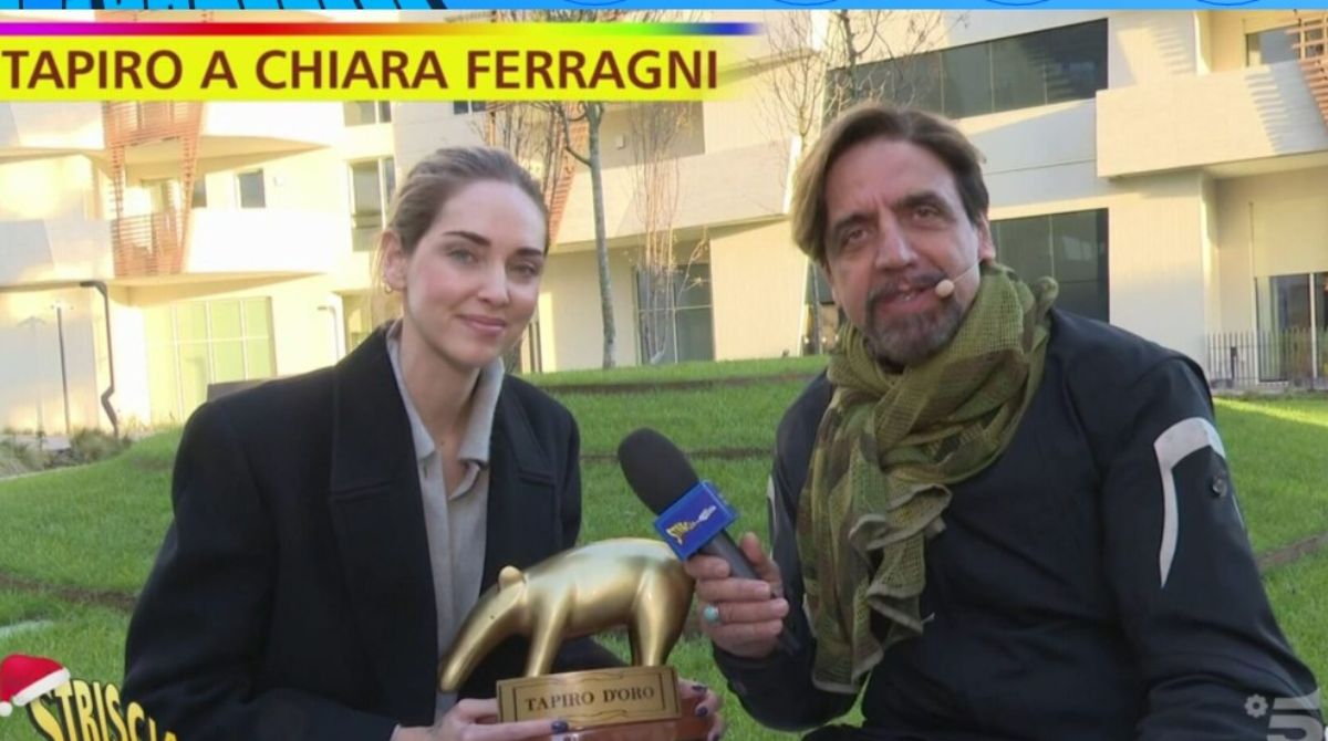 Chiara Ferragni riceve il Tapiro d’oro: “Me lo merito, ho sbagliato, ma la sentenza è ingiusta”