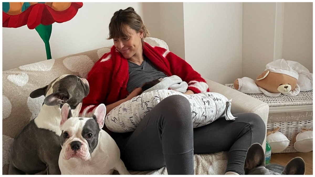 Federica Pellegrini mostra la cameretta da favola della figlia Matilde