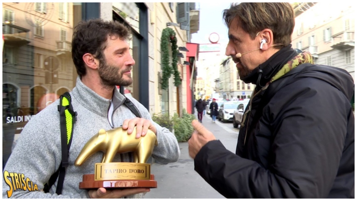 Stefano De Martino traditore seriale? La sua verità su Alessia Marcuzzi a “Striscia La Notizia”