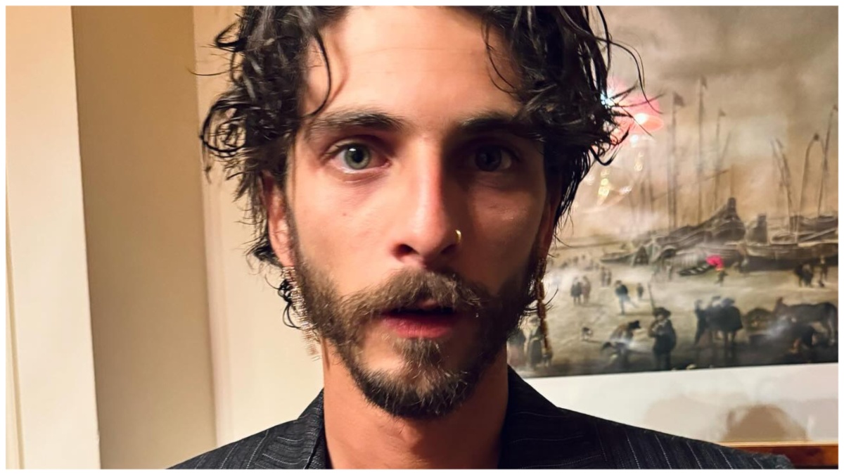 Alessandro De Santis dice addio ai social: “Ero stanco di sentirmi dire che sono bello”