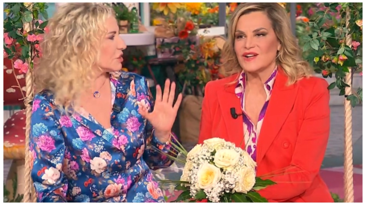 Simona Ventura svela i dettagli del sì con Giovanni Terzi: “Siamo già a mille invitati”