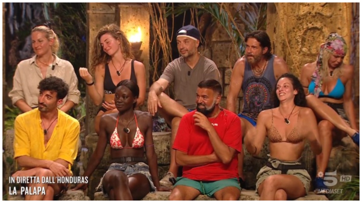 Peppe Di Napoli si ritira da “L’Isola dei Famosi”: “Non ce la faccio più”