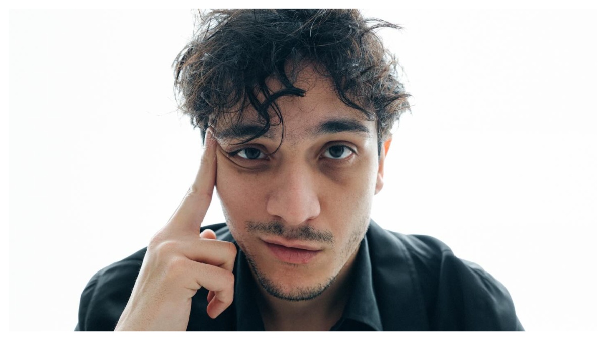 Tananai: “Dopo il successo mi sono sentito nel fango. Mi sono fermato per ritrovare me stesso”