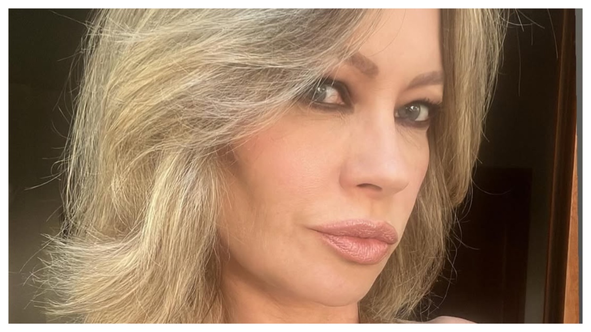 Anna Falchi e la dieta: “Faccio il digiuno intermittente”