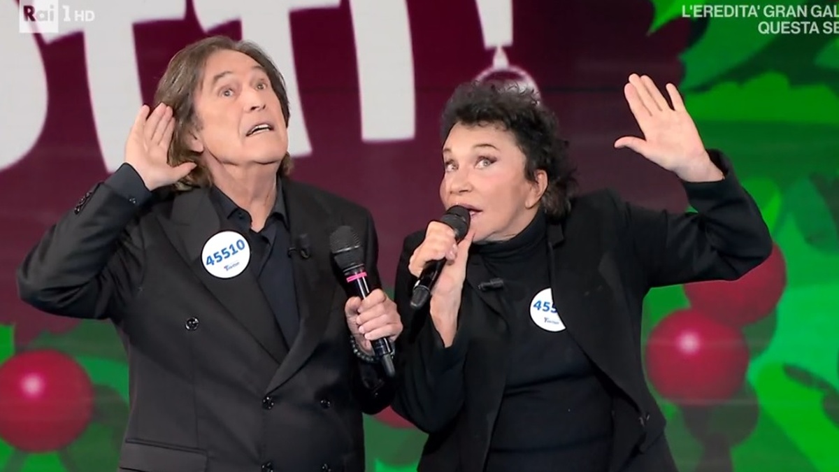 “Domenica In”, i Ricchi e Poveri finiscono a terra al loro ingresso in studio – VIDEO