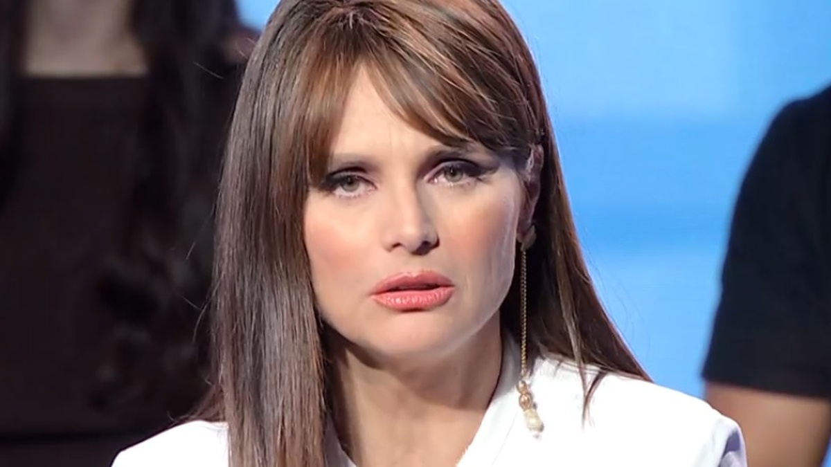 Lorena Bianchetti: “Mi offrirono 400mila euro per un calendario sexy”